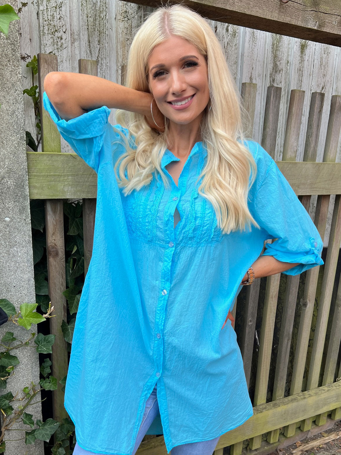 Sebina - Skjortekjole med broderinger på brystet